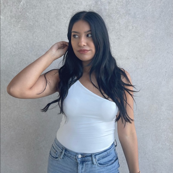 White faux bodysuit - Picture 2 of 2